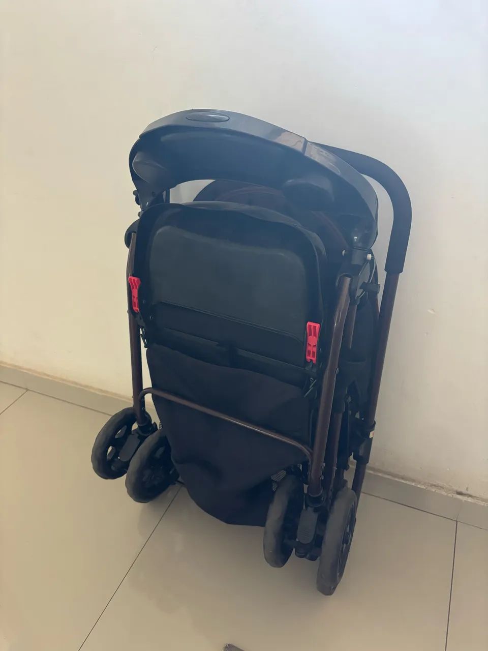 Carrinho de bebê + bebê conforto  - Foto 2