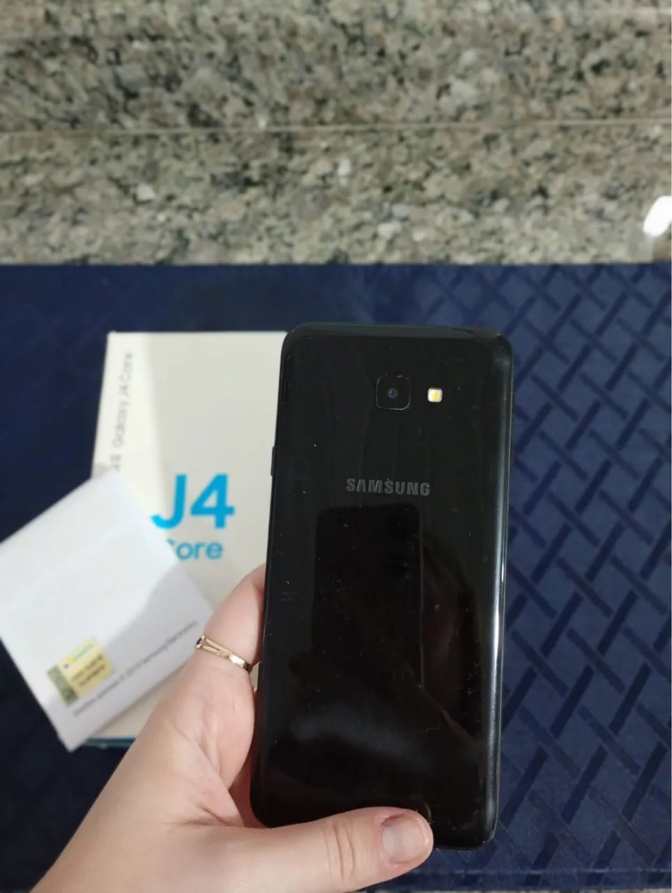 Smartphone Samsung J4 Core - Preto Seminovo - Foto 4