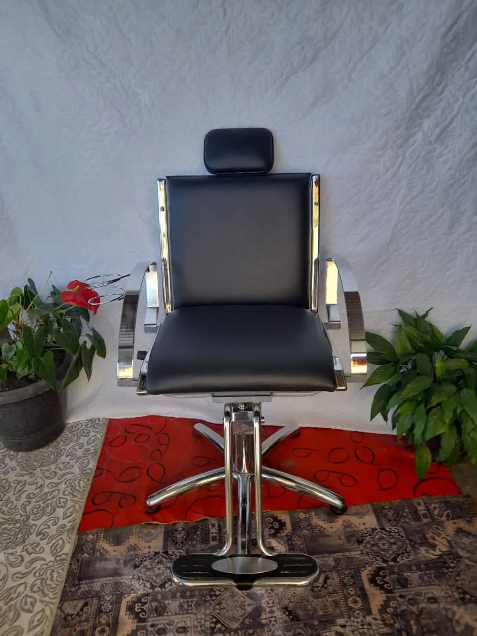 Cadeira para salão de cabeleireiro. 