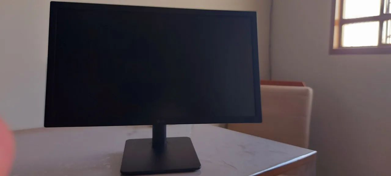 Monitor LG - Muito Conservado! 