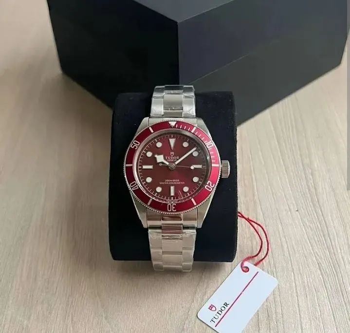 Tudor Heitage SUPER CLONE 