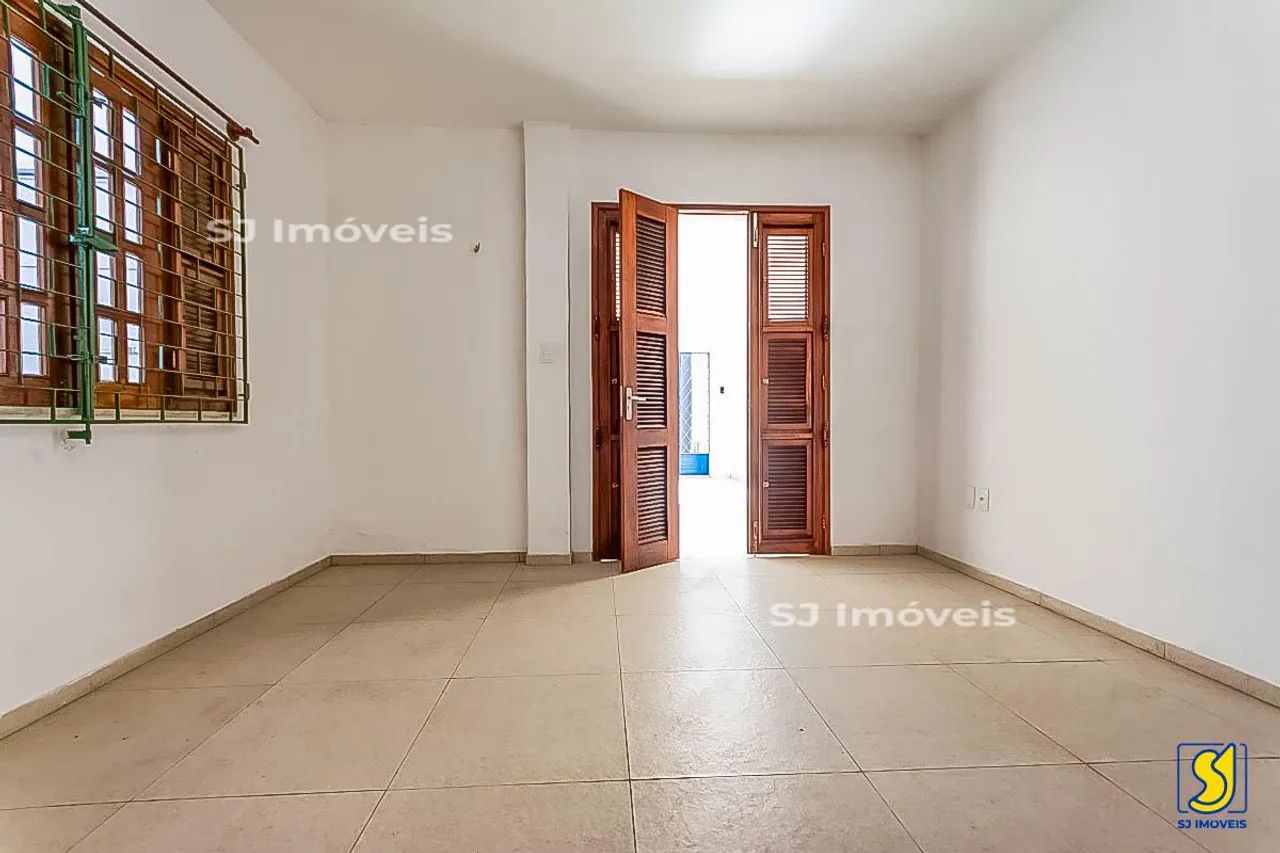 Casa com terraço e áreas externas no Bairro de Fátima - Foto 5