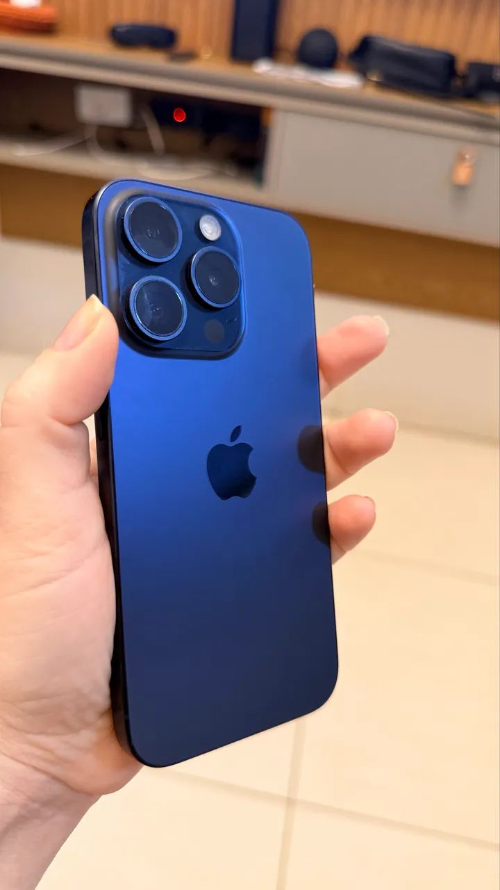 iphone 15 pro semi novo 128. - Foto 4