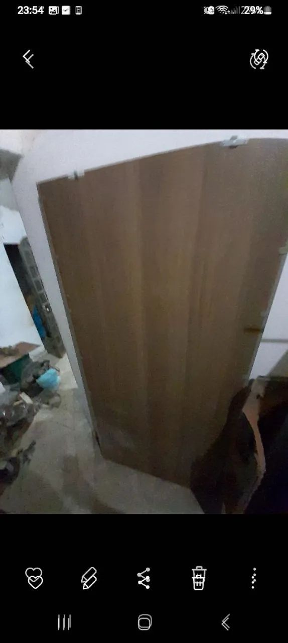 Porta de MDf com rodinhas 