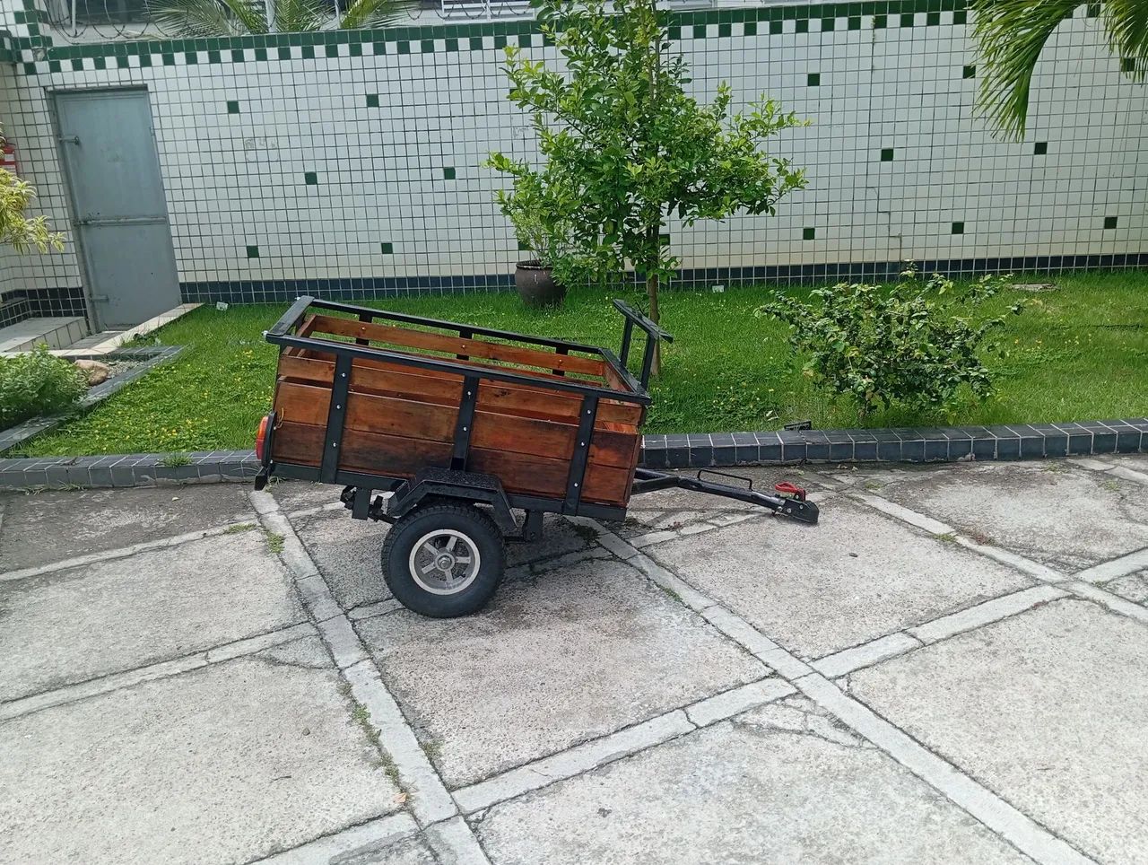 VENDO CARRETINHA NOVA PARA MOTO - Foto 3