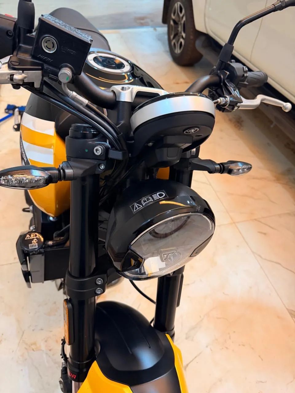 Triumph trident 660 - Foto 5