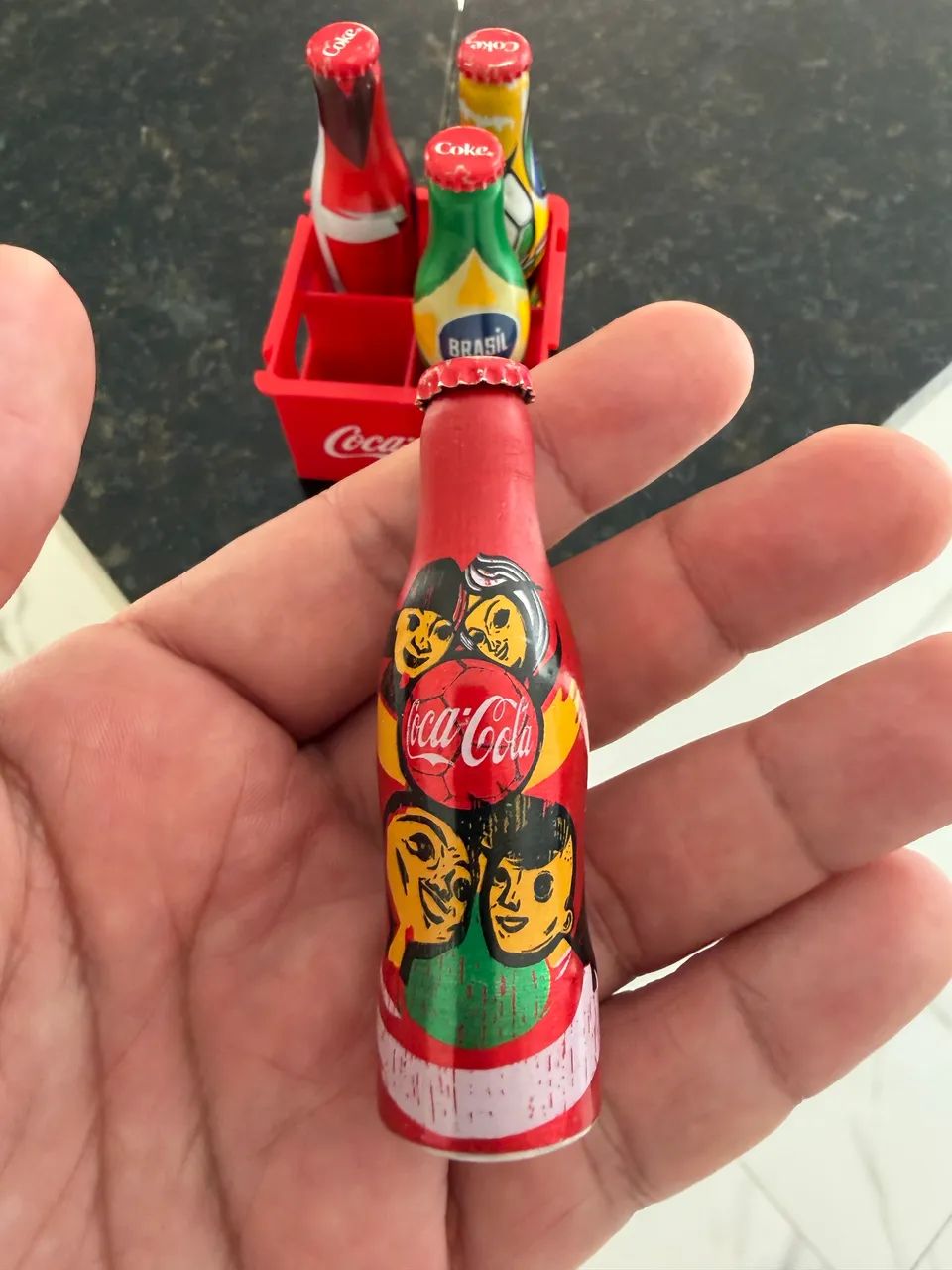 Coleção Mini Garrafinhas Coca-Cola - Oficial Copa do Mundo 2014 - Foto 3