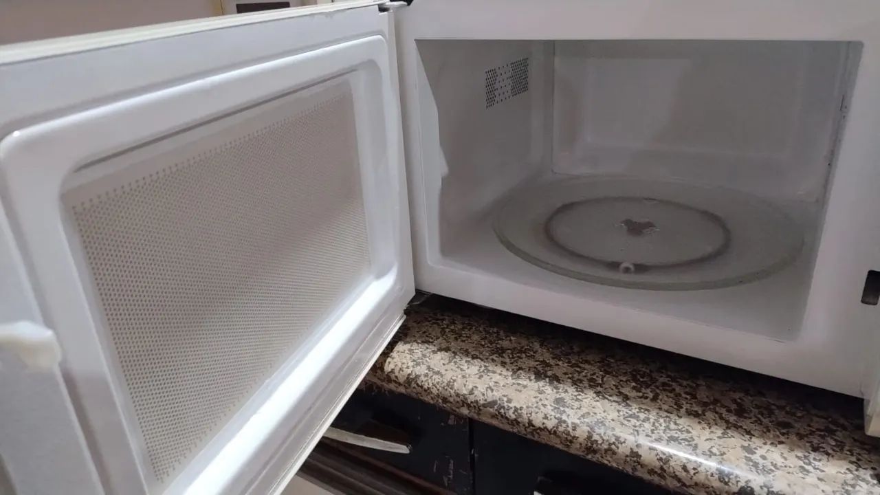 Microondas Electrolux 24 litros  - Foto 3