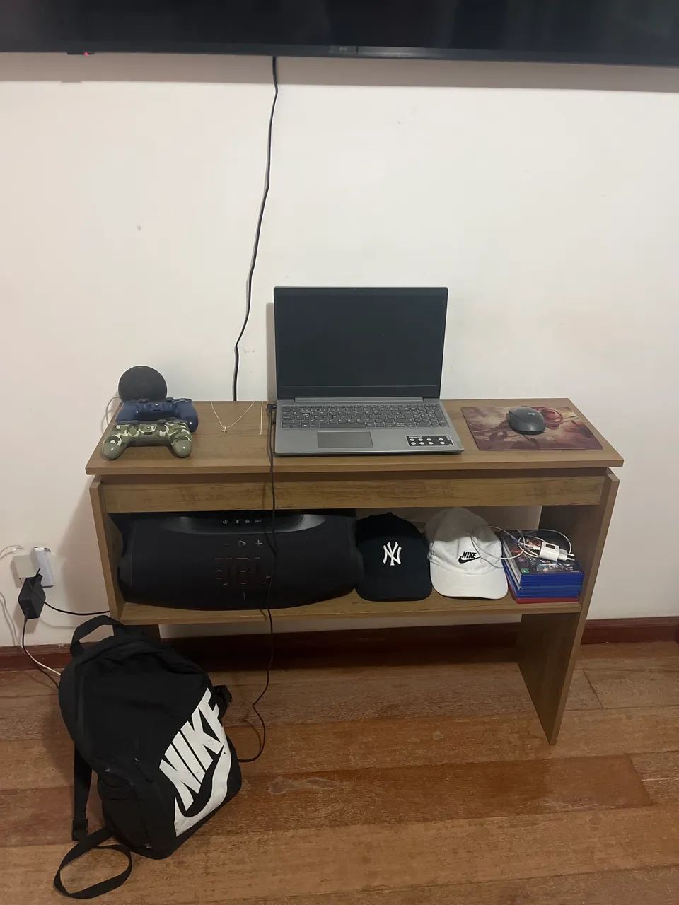 Mesa,bancada para estudos e itens 100 de comprimento 30 de espessura 80cm de altura  - Foto 2