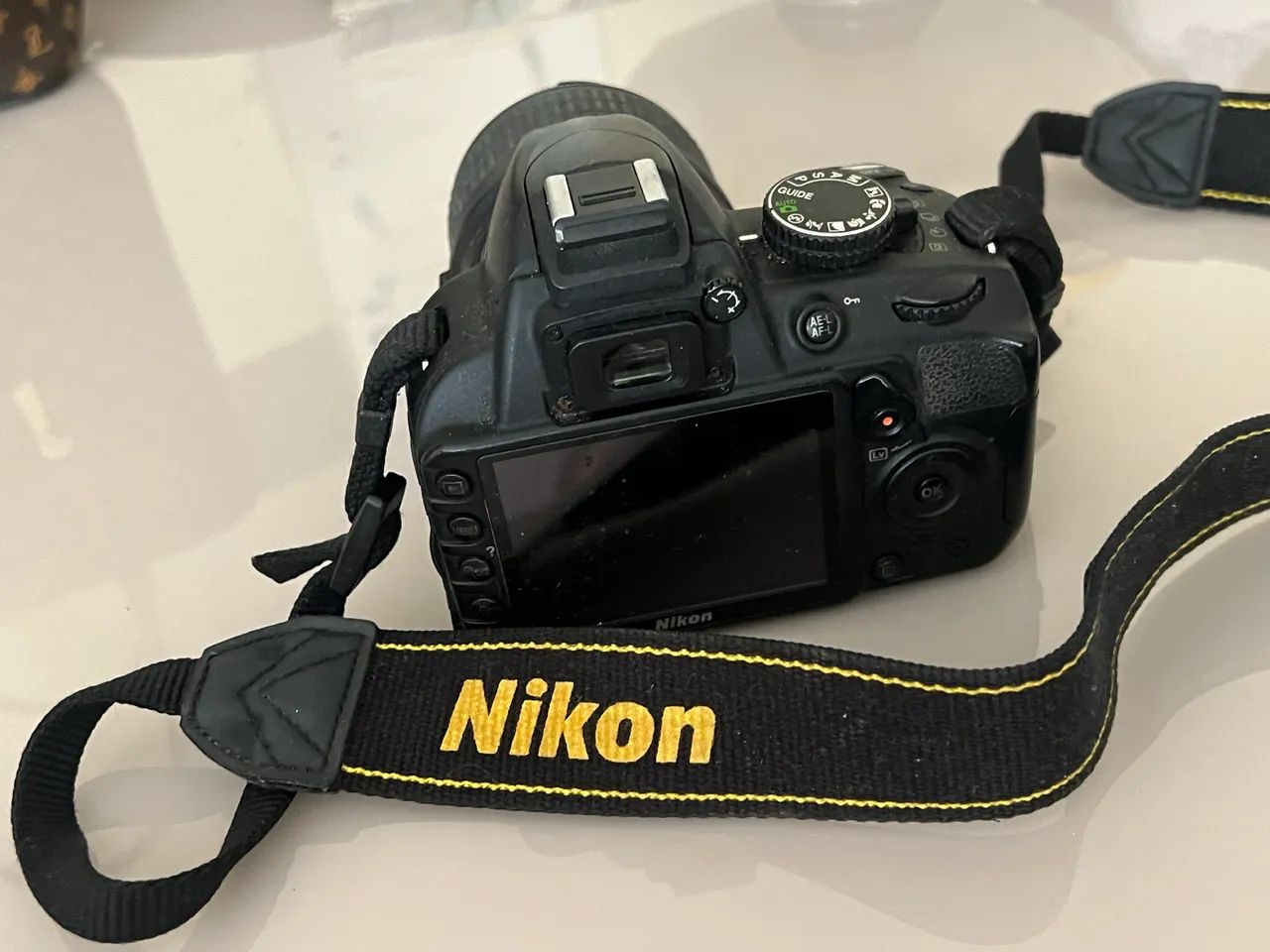 Câmera NIKON D3100 - Foto 2