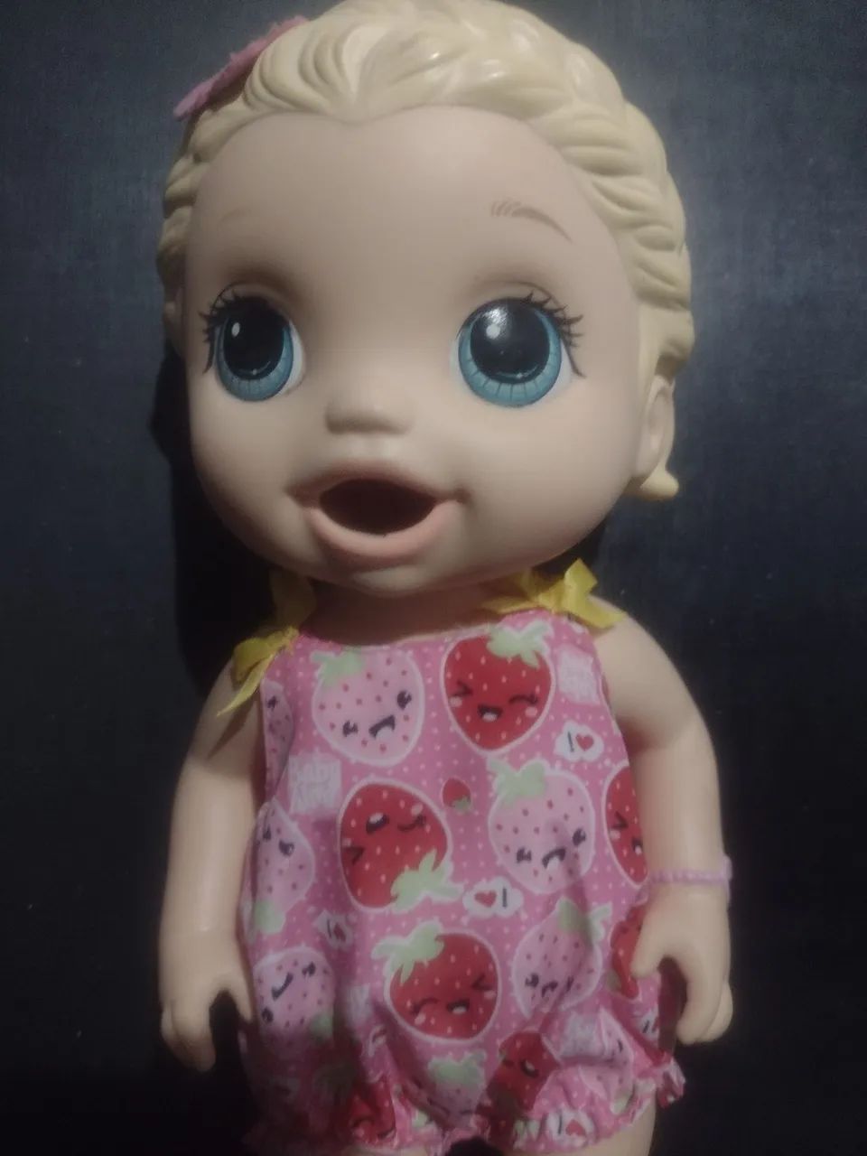Vendo boneca bebê alav