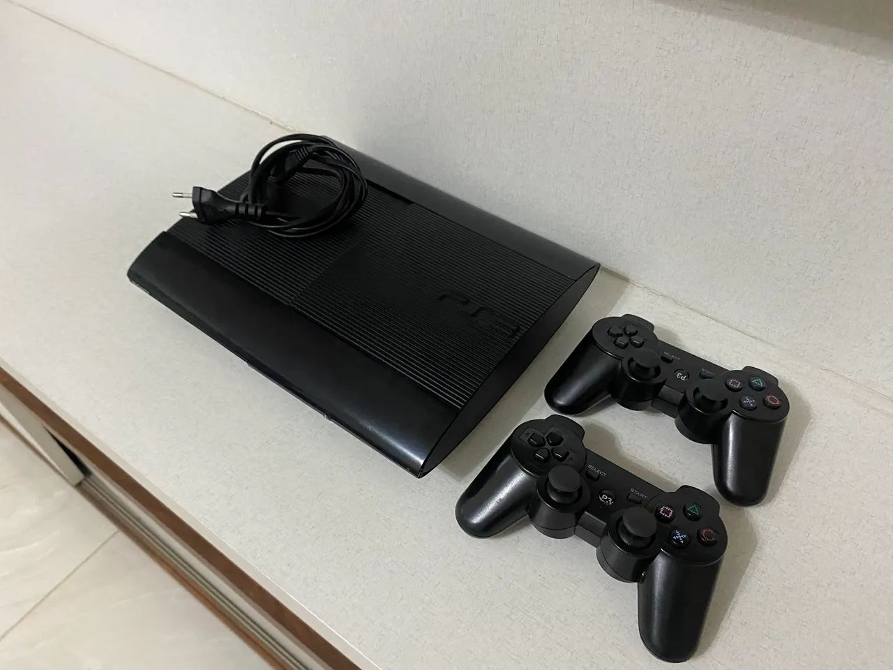 PlayStation 3 (PS3) super slim desbloqueado  - Foto 2