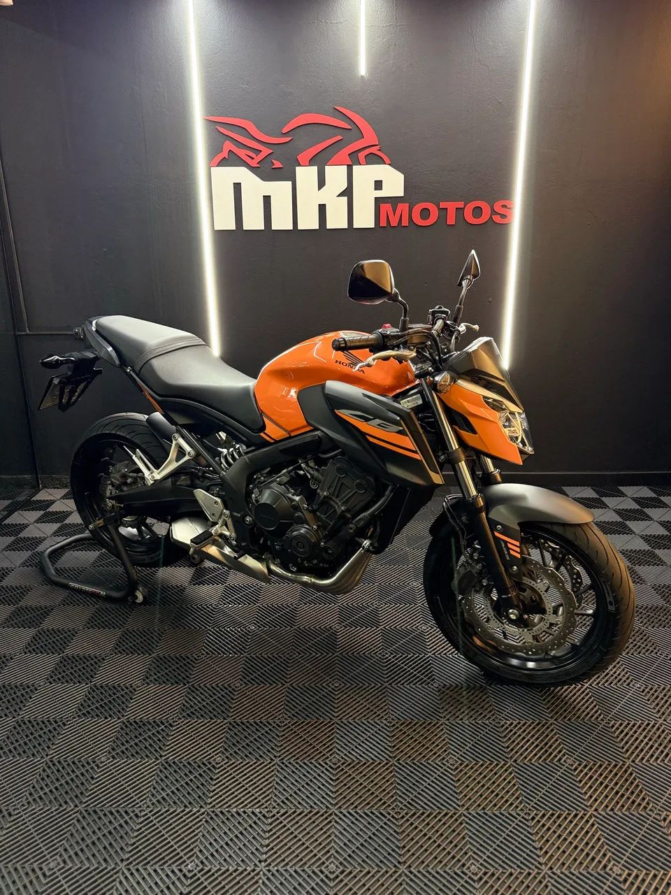 Honda CB 650 F 2019 - Foto 4