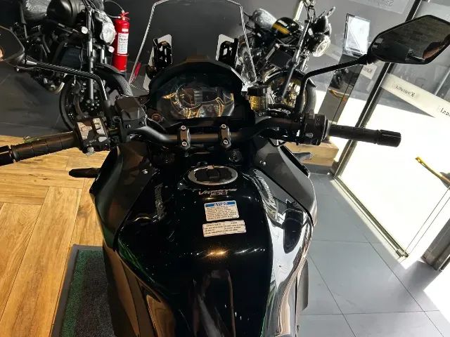 KAWASAKI VERSYS 1100 ABS  - Foto 4