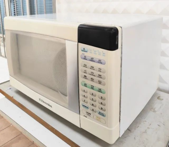 Micro Ondas Electrolux ME28 28 litros 127 v - Foto 3