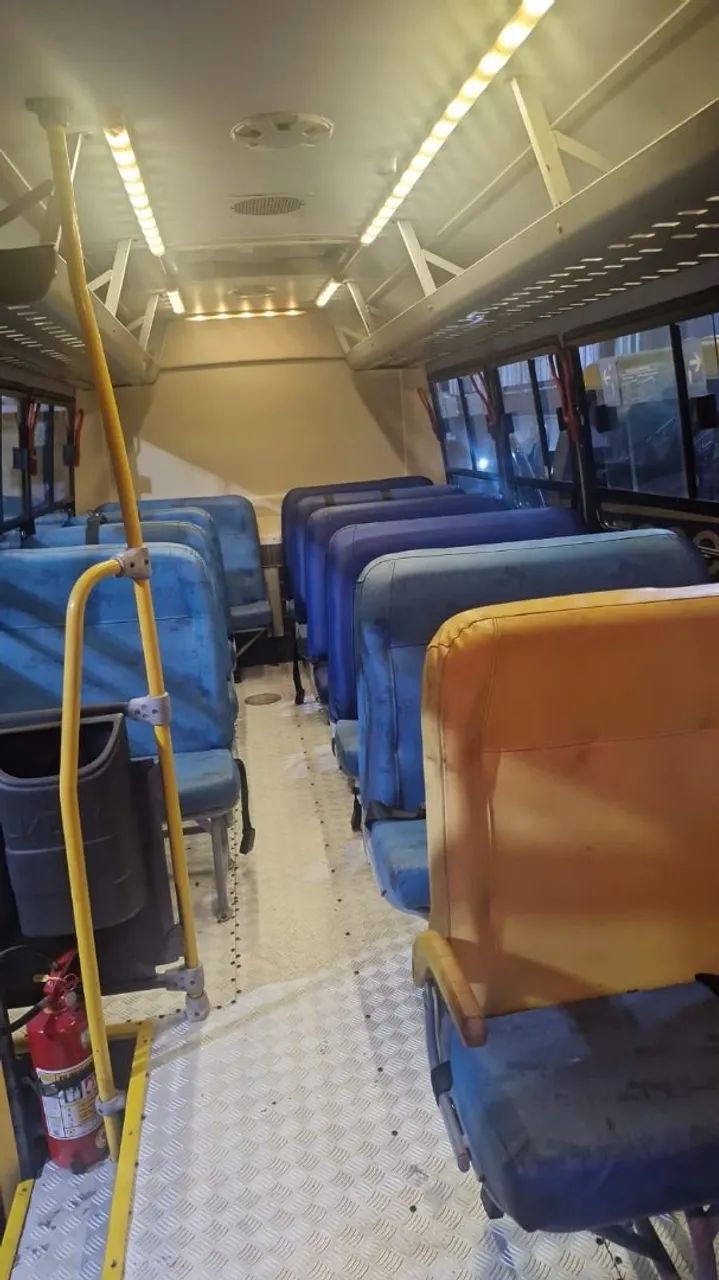 MICRO ÔNIBUS VOLARE V 8 2013 - Foto 6