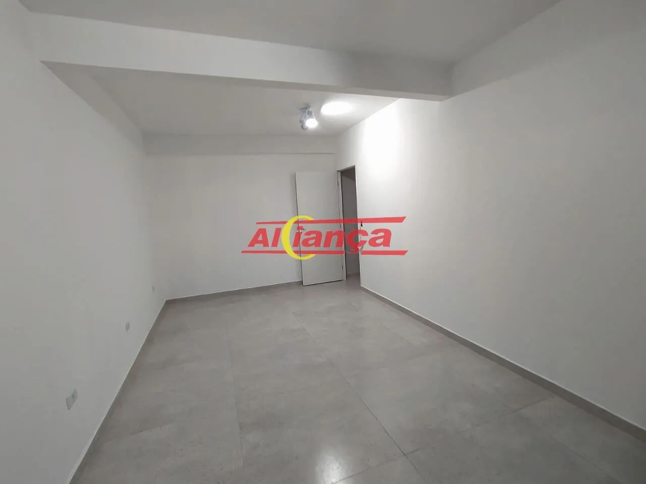 Sala para Alugar com 22m², Vila Rosália - Guarulhos/SP - Foto 2