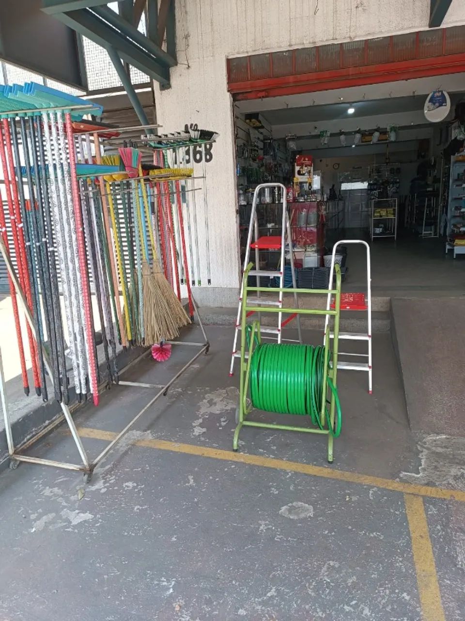 Ferragista completa vendo ou troco - Foto 4