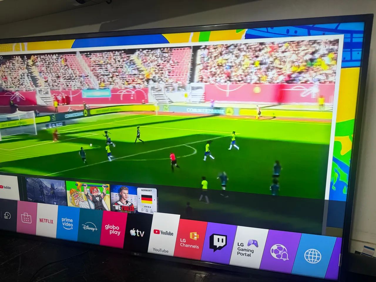 Tv led 60 polegadas LG seminova sem detalhes Wi-Fi Bluetooth YouTube Netflix 4K zera - Foto 2