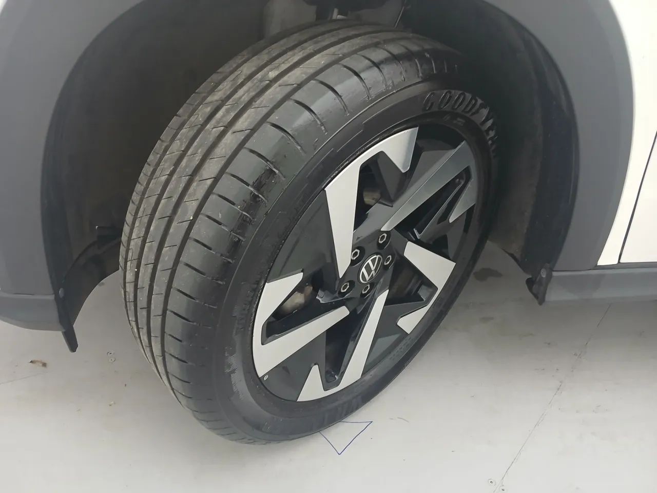 Volkswagen Tera High 1.0 170 TSI Flex 12V 5p Aut, foto 11 de 18