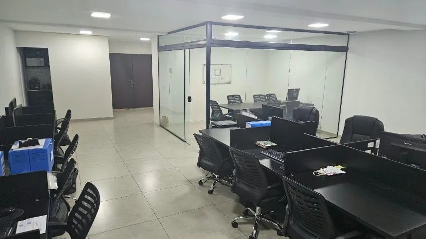 Mesas, cadeiras e armários - sala comercial - Foto 3