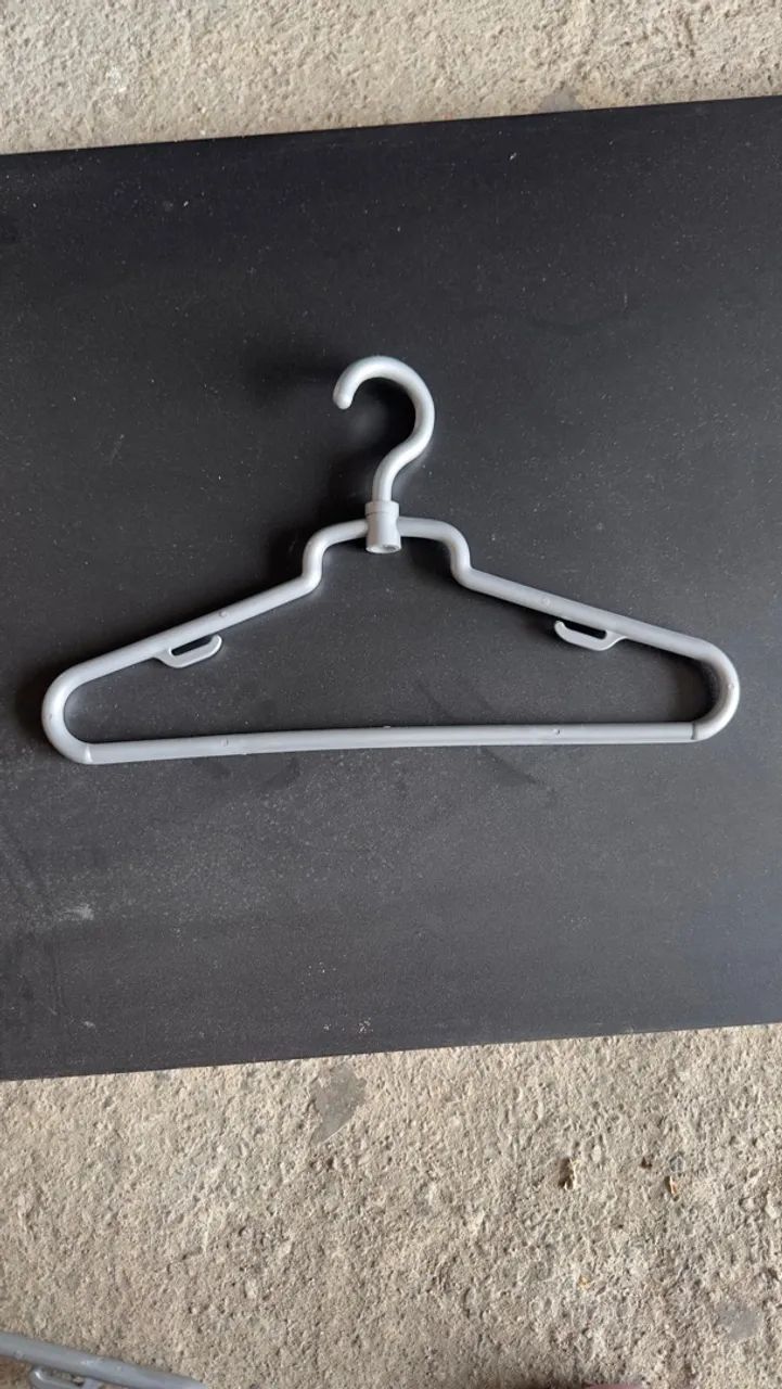  Cabides para loja - Foto 2