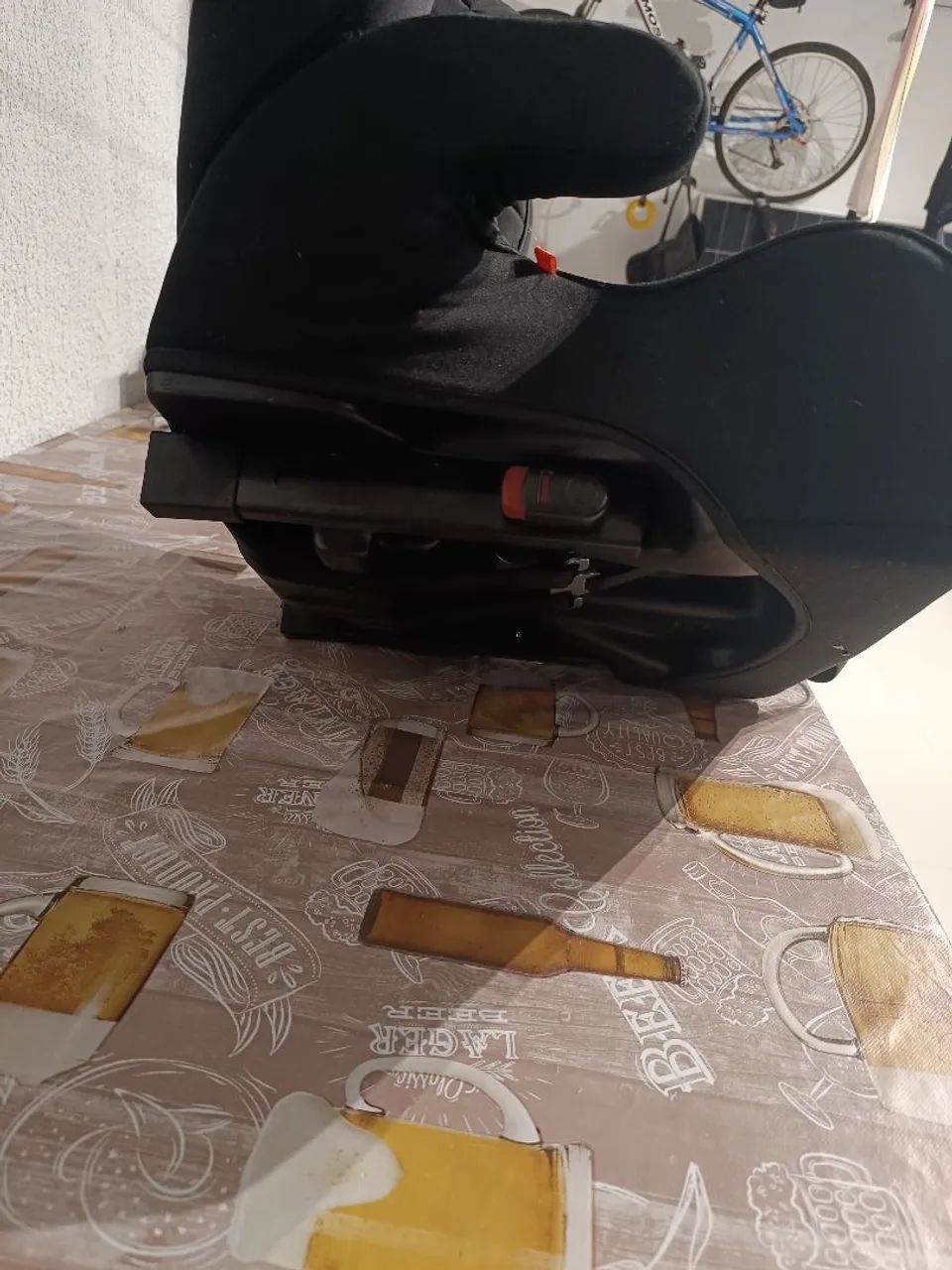 Cadeirinha de segurança infantil Voyage Active Fix - Foto 3