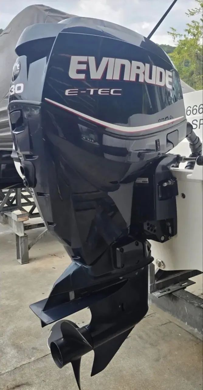 Zefir G600 2014 Impecável + Evinrude 130HP (190h) | Pronto pra Navegar - Foto 6