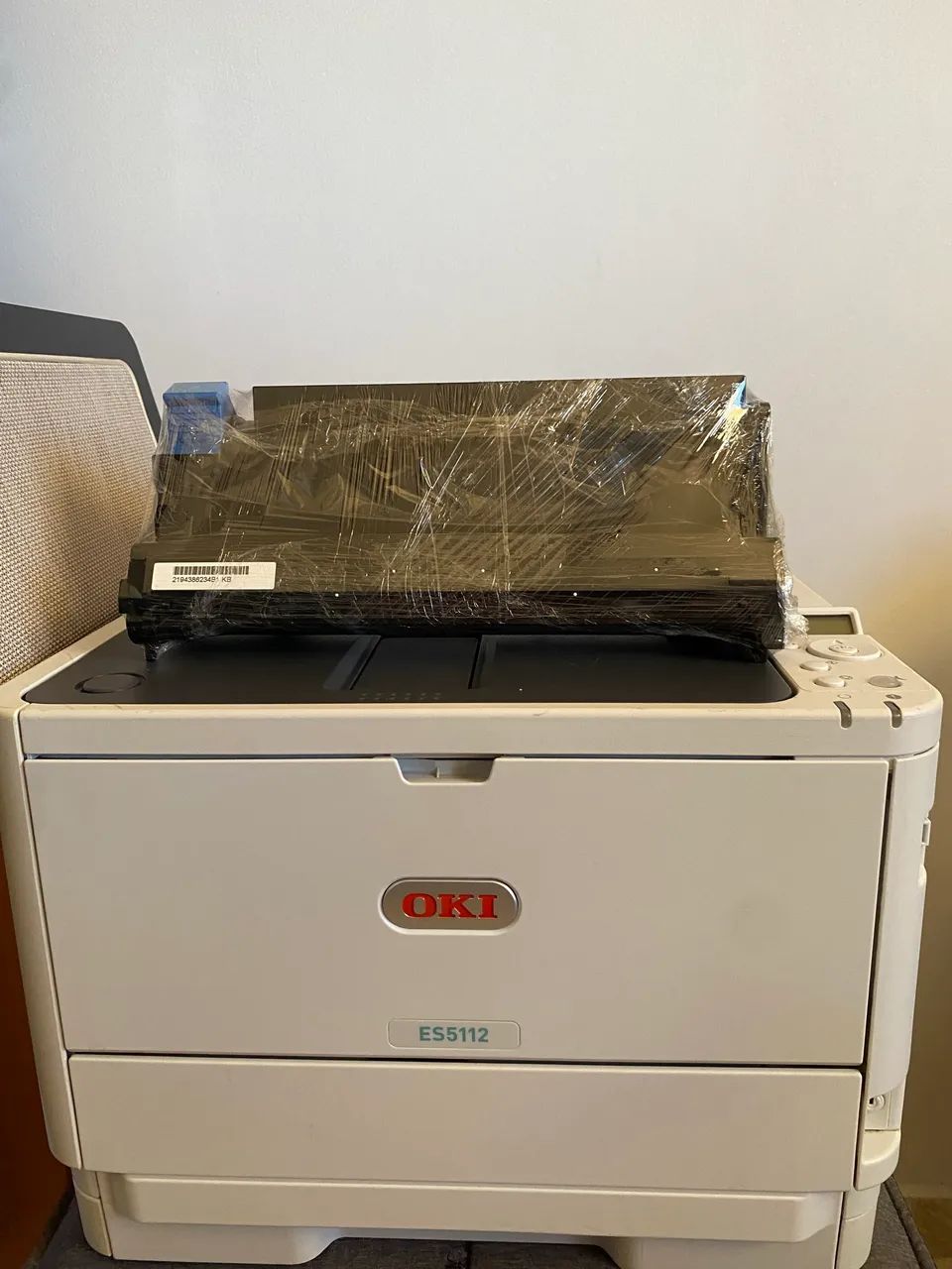 Impressora laser OKI ES5112 monocromática 