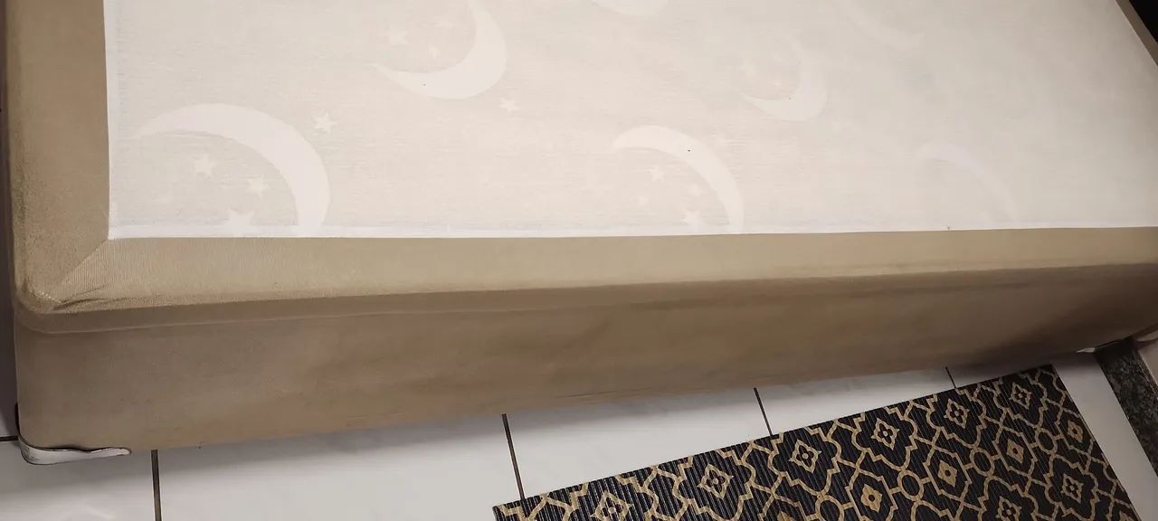 Vendo base cama box com baú casal - Foto 4