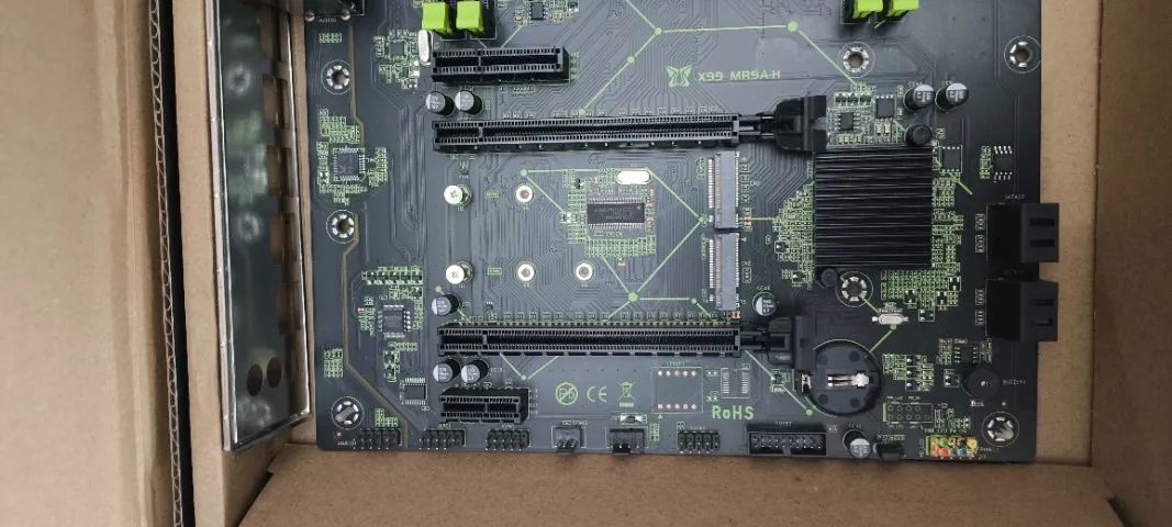 Placa-mãe Machinist X99 MR9A-H  - Foto 3