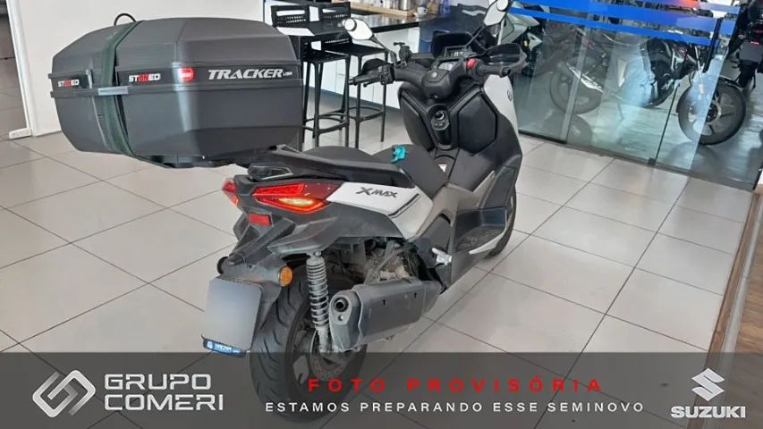 YAMAHA XMAX 250 CONNECTED - Foto 2