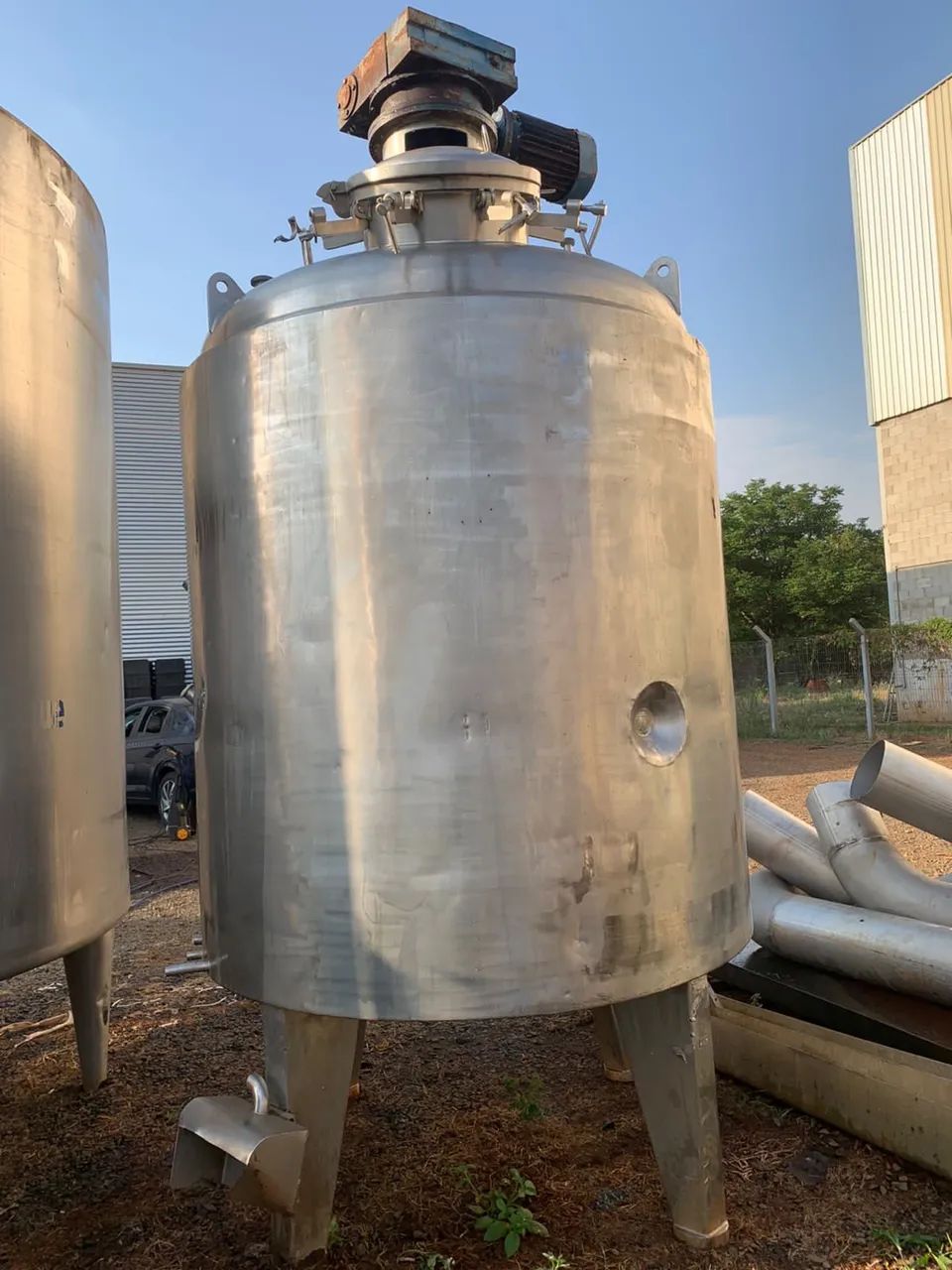 Reator em Aço Inox 2.000 Meia Cana com Isolamento Térmico 