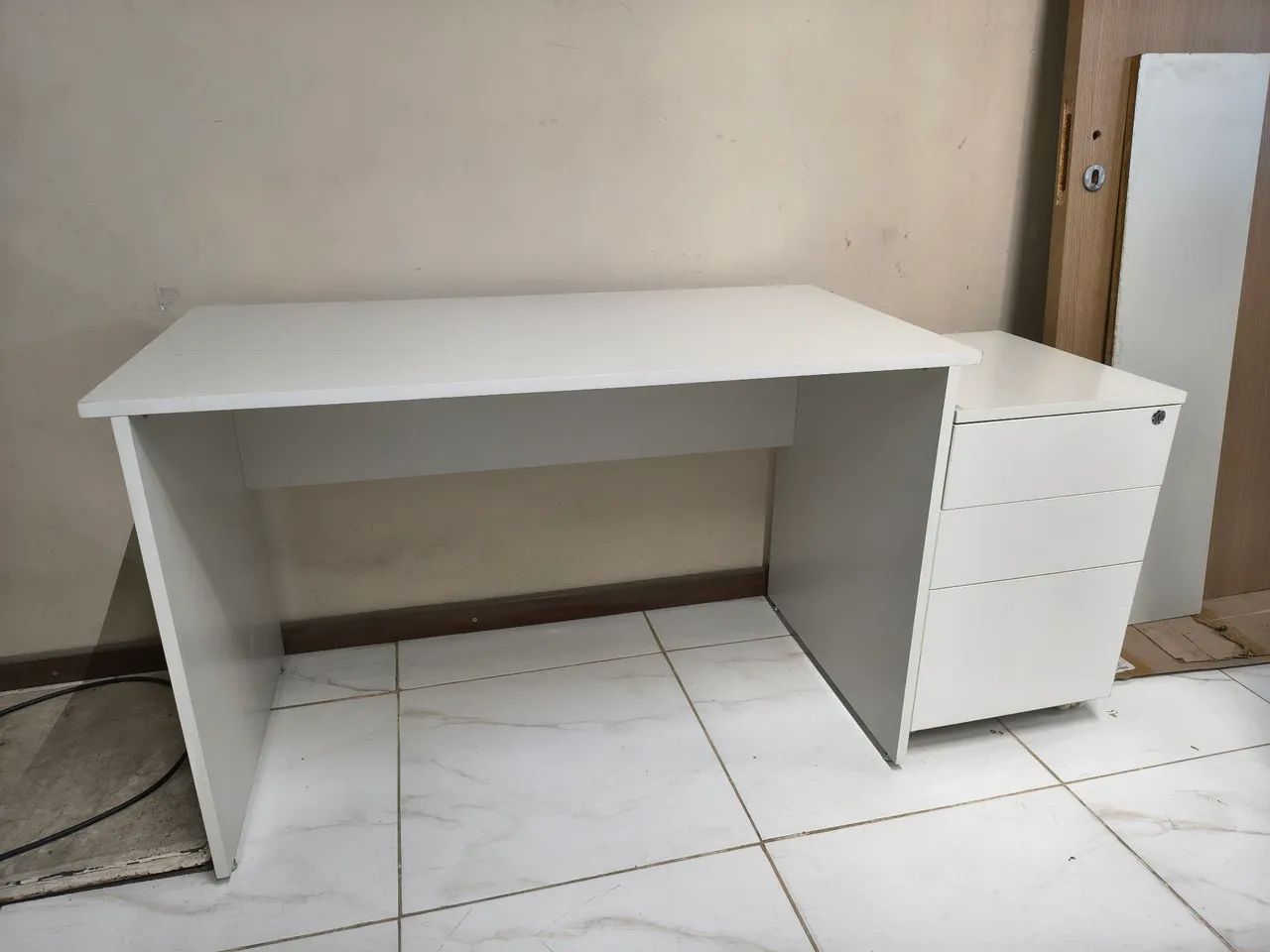 Mesa com graveteiro  - Foto 5
