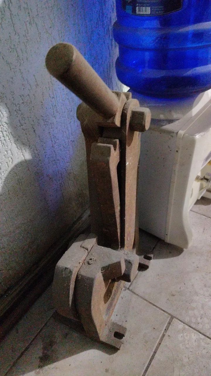 Guilhotina de cortar ferro - Foto 2