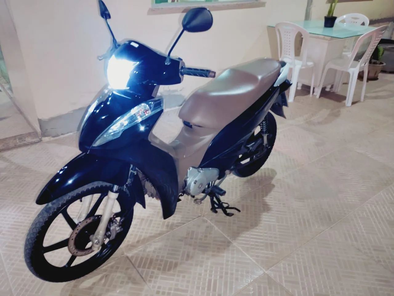 Biz 2018/18 - Foto 2