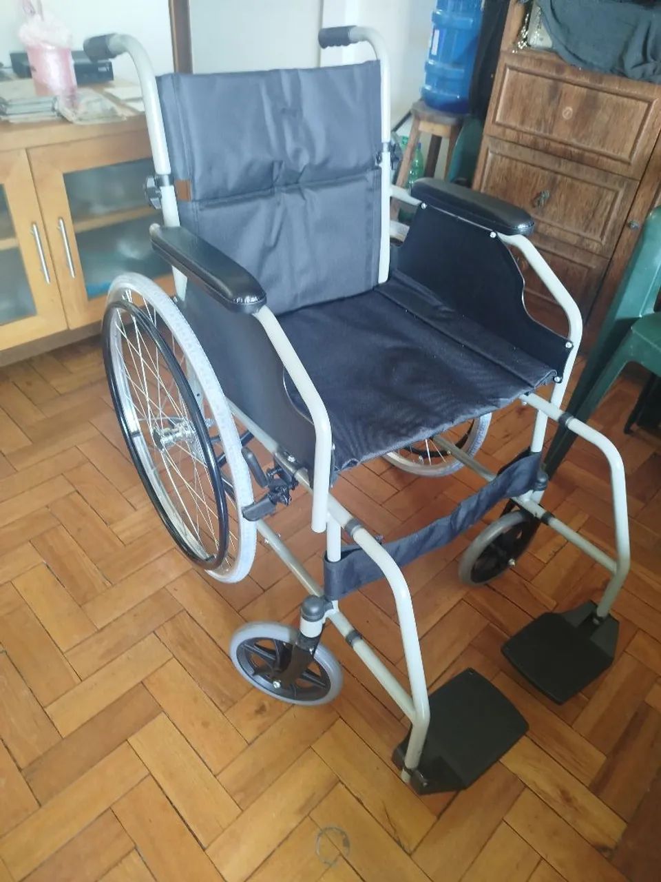 Cadeira de rodas - Foto 2