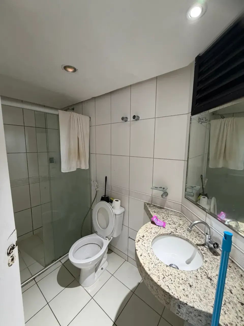 FLAT MOBILIADO COM 1 QUARTO COM VISTA MAR - Foto 4