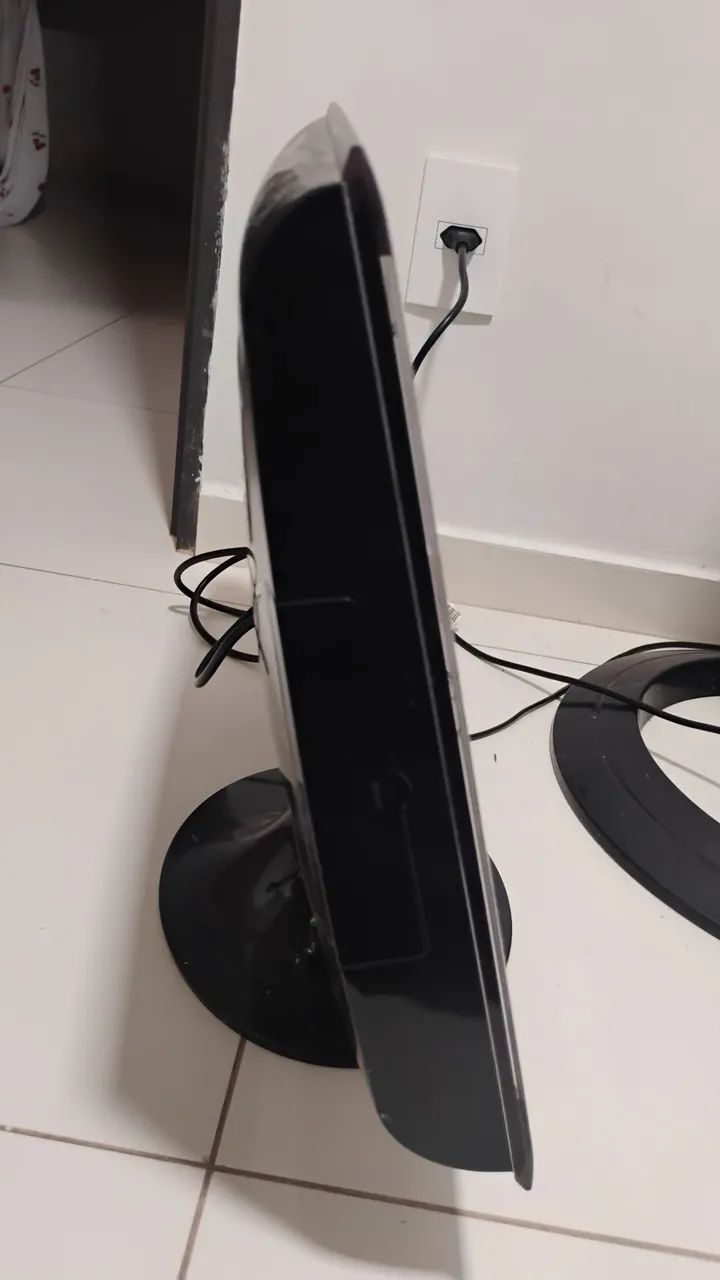 Samsung SyncMaster T220M usado  - Foto 3