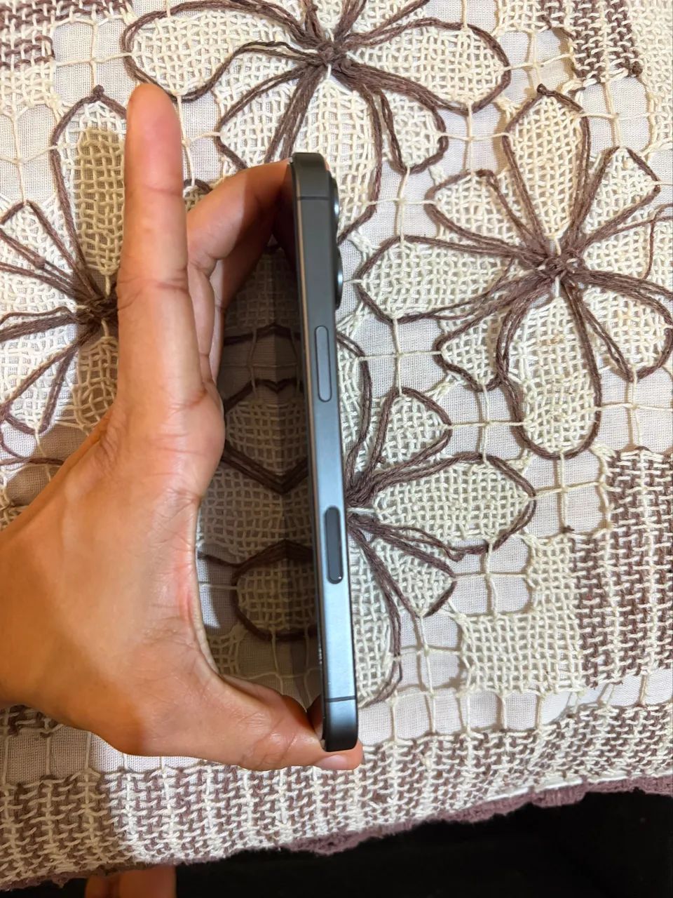 iPhone 17