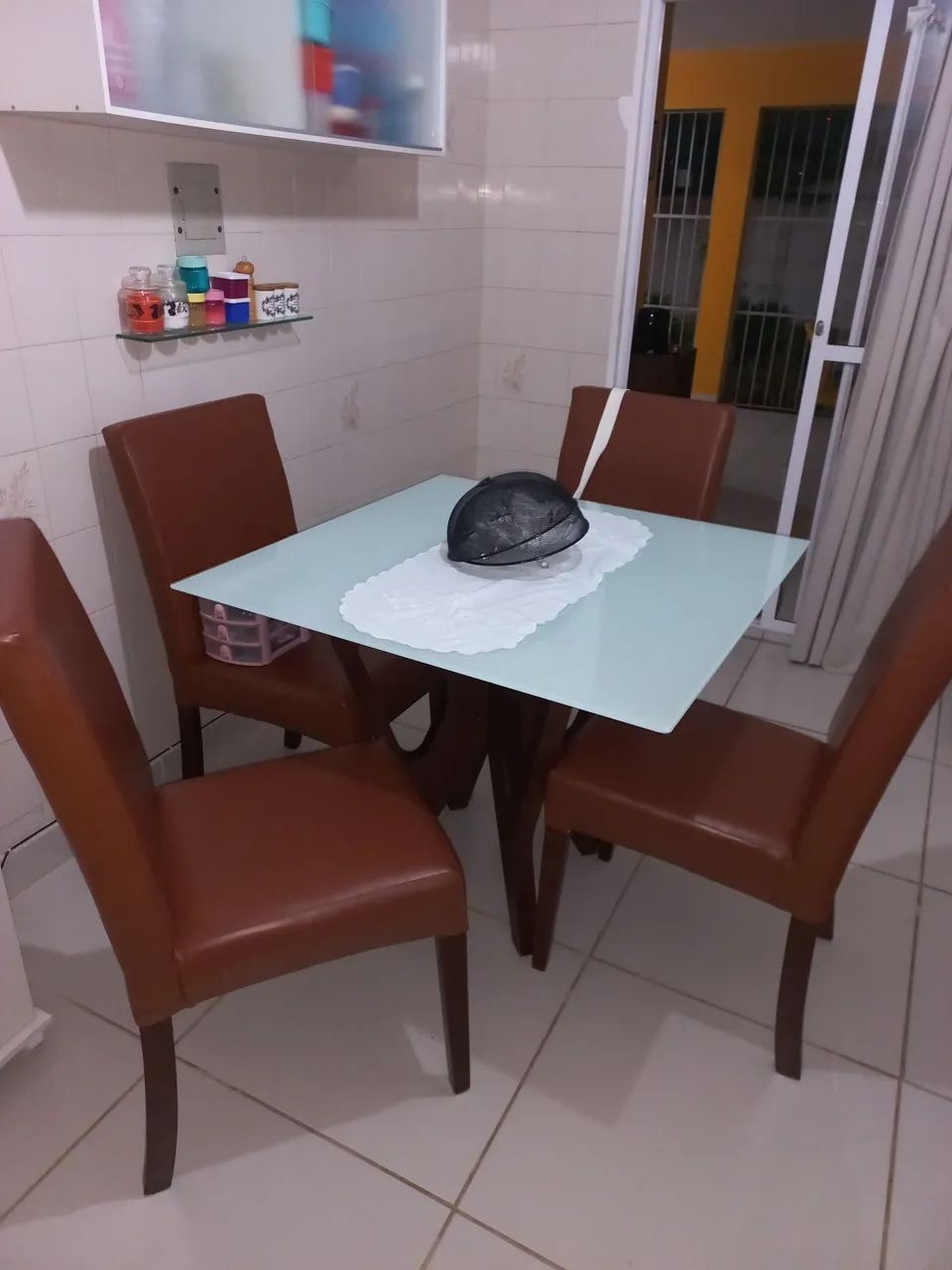 Mesa de Jantar 4 lugares