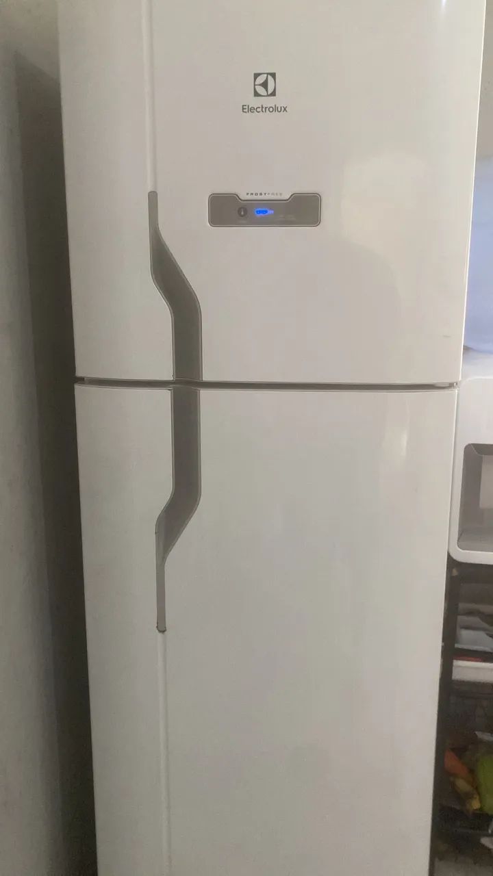 Geladeira a venda 