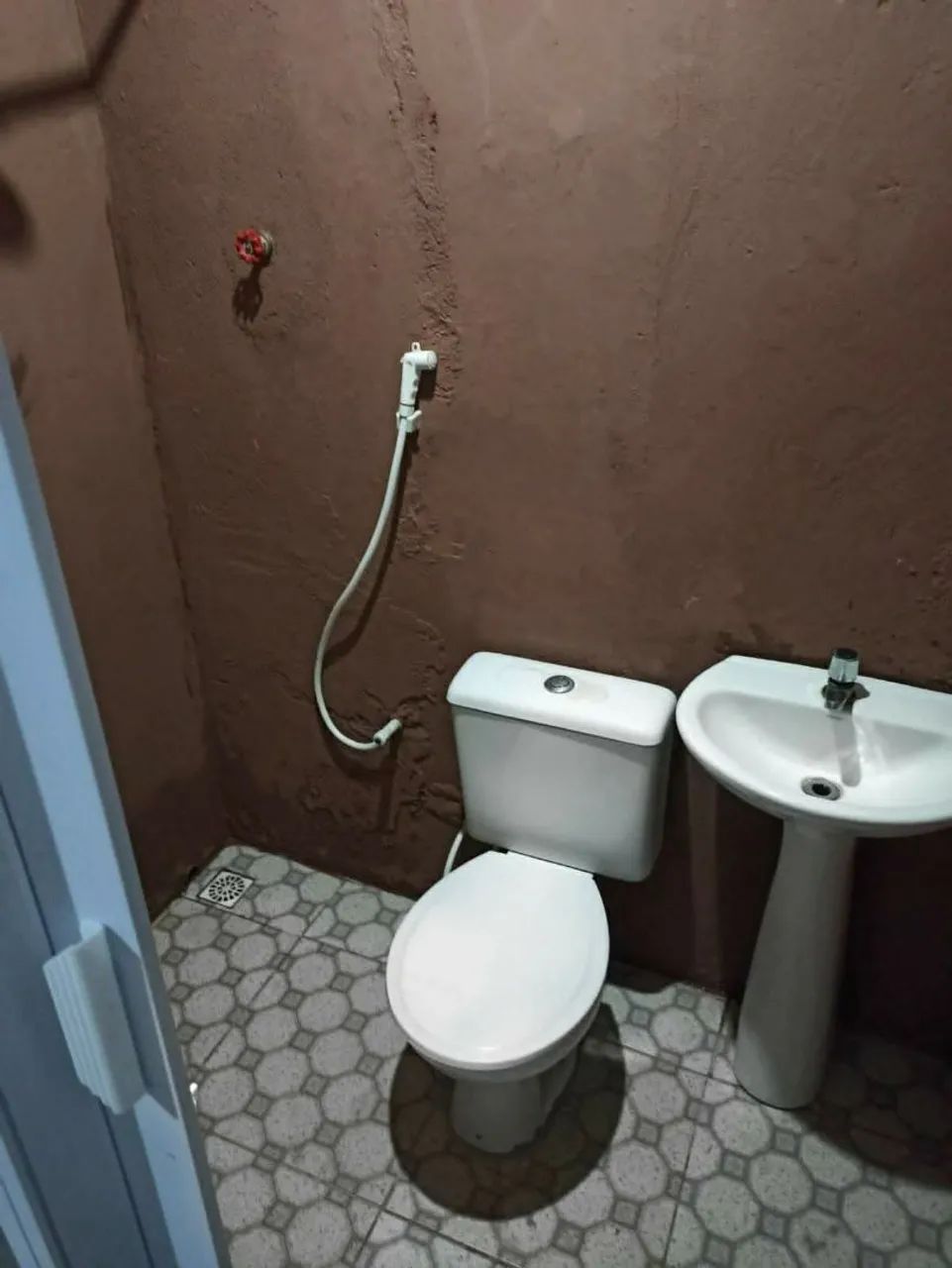 Kitnet na parangaba  perto do shopping  - Foto 3