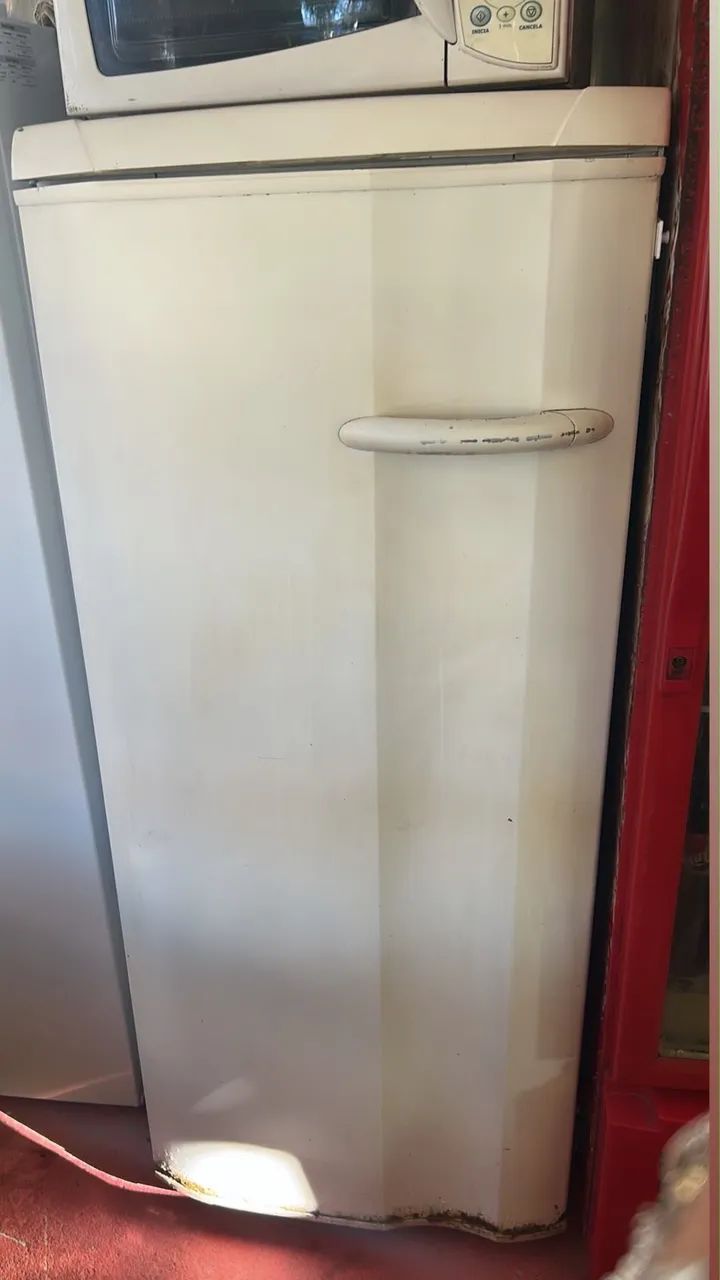 Vendo freezer 5 bandejas usado, funciona perfeitamente  - Foto 2