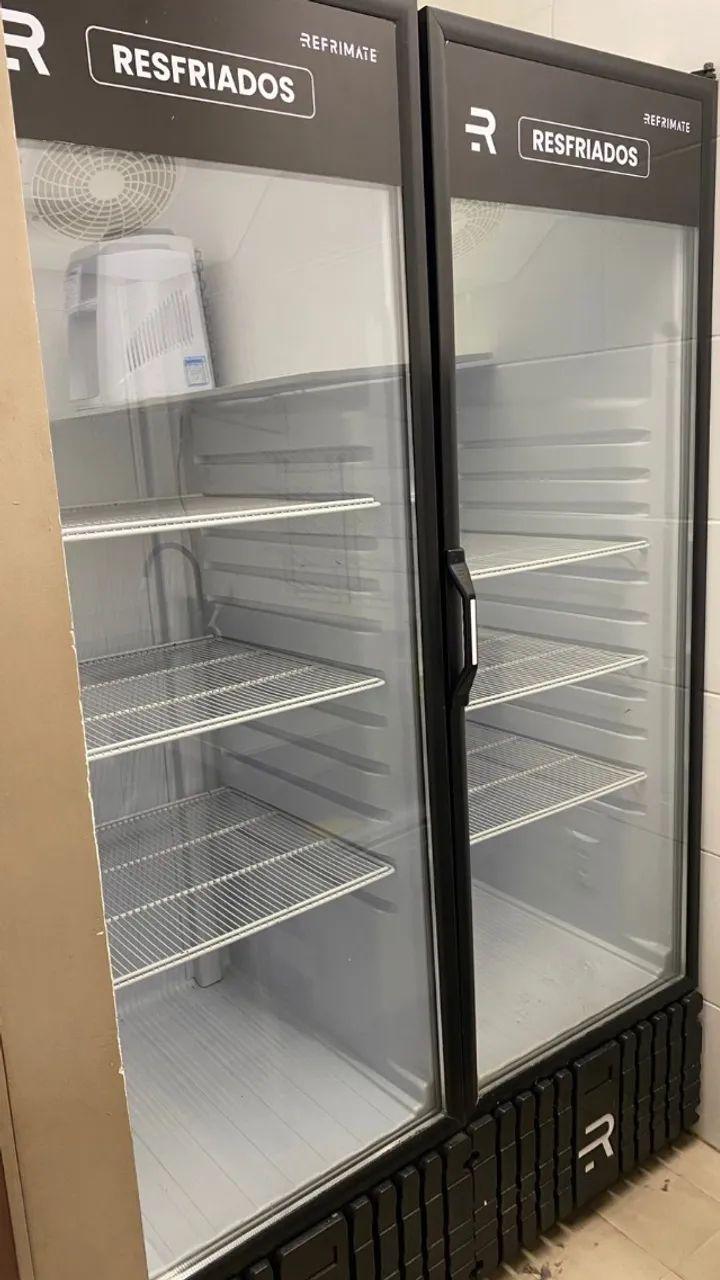 Cooler Multiuso Preto Fundo Branco Refrimate VCM570PV Porta Vidro  - Foto 2