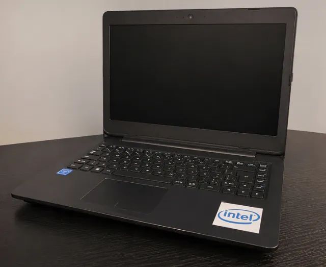 Notebook com Windows 10 Pro + 4GB RAM + HD 500GB
