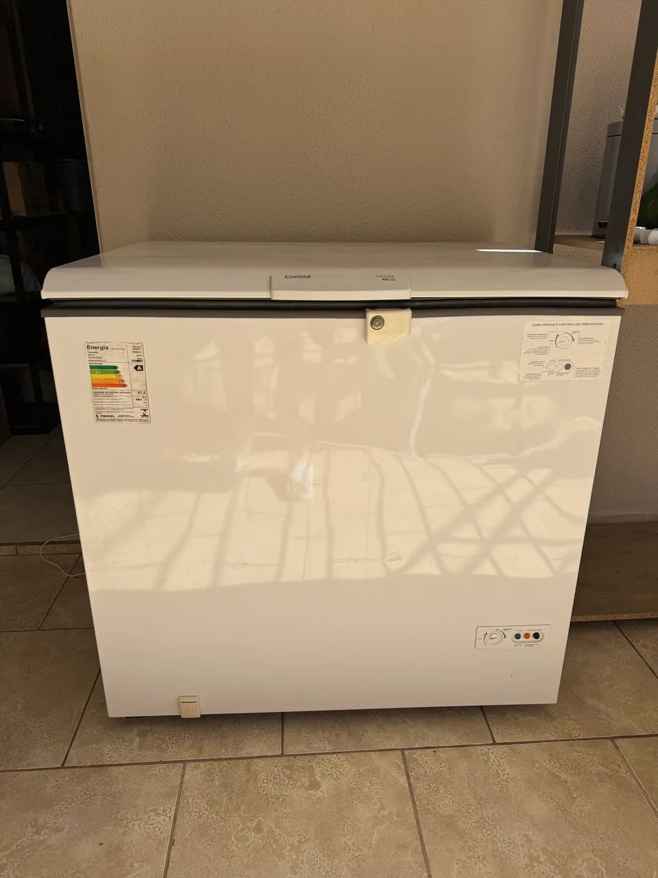 Freezer Consul horizontal 305 litros