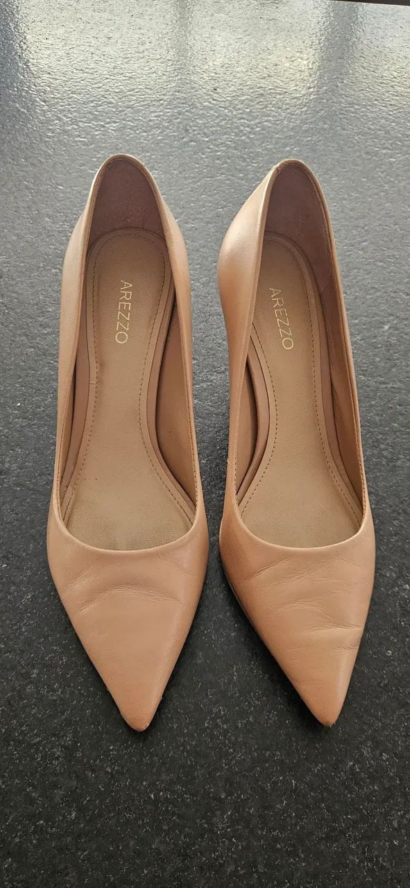 Scarpin arezzo nude 36