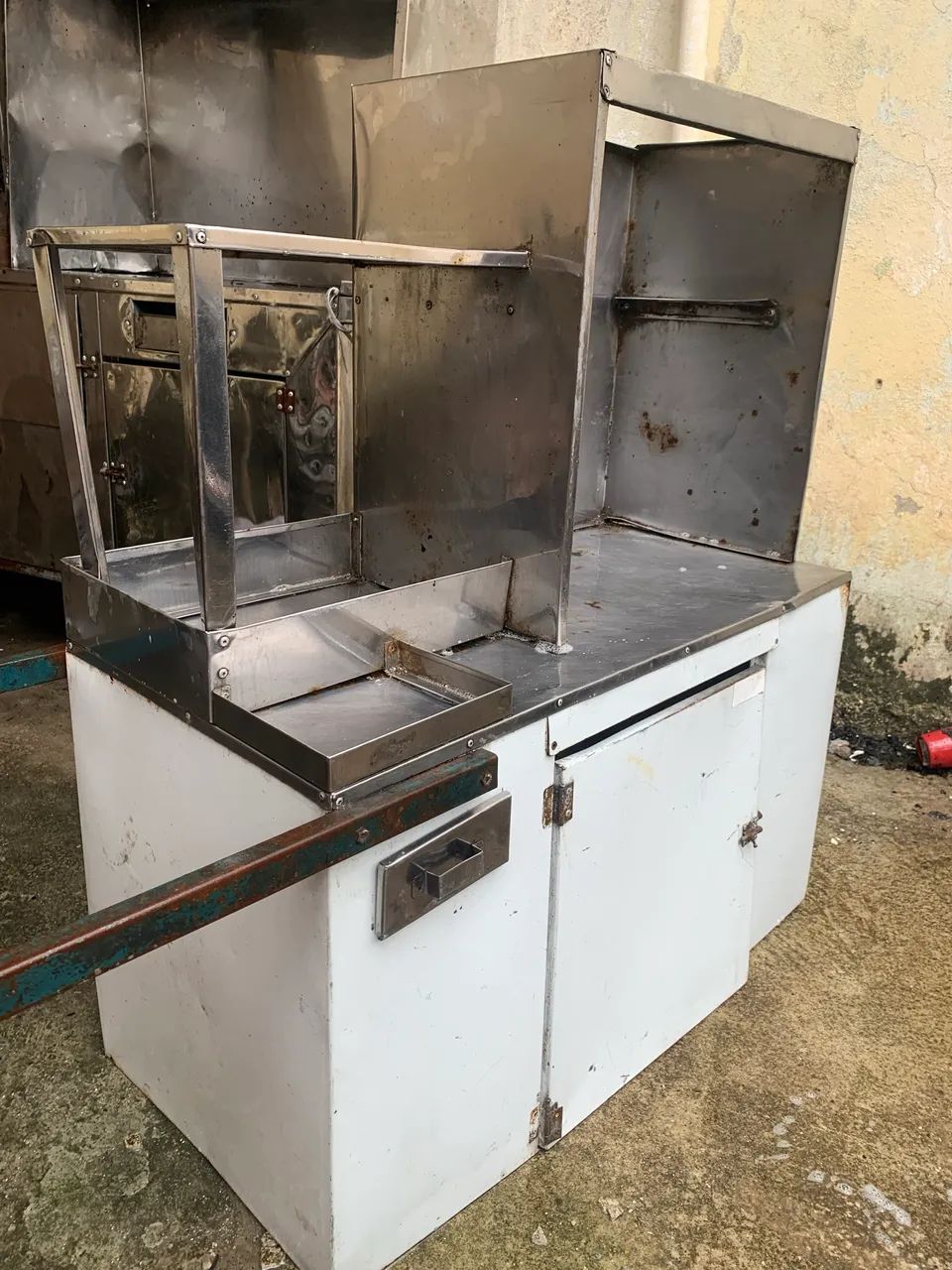 Carrinho de churrasco 