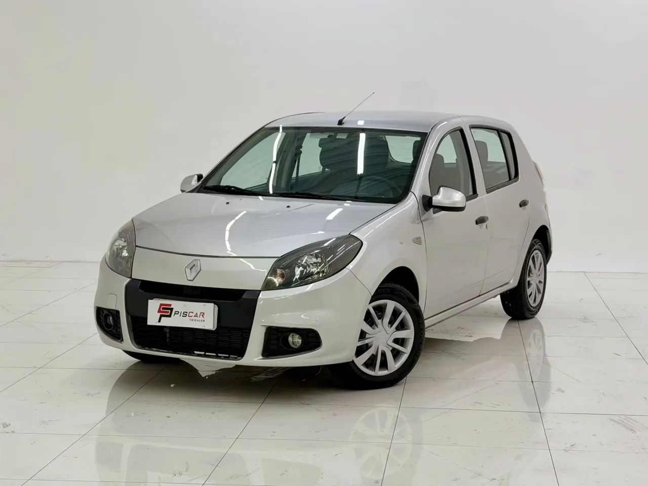 Renault Sandero 2013